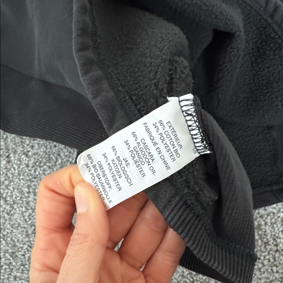 Vuori Women's Restore Oversized Crew Sweatshirt black size medium - Picture 7 of 7